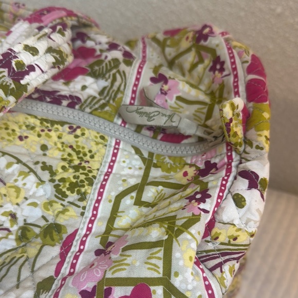 Vera Bradley Large Duffel Bag Floral Pink and Green Women's Bag - Picture 2 of 5